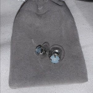 Blue stud earrings !